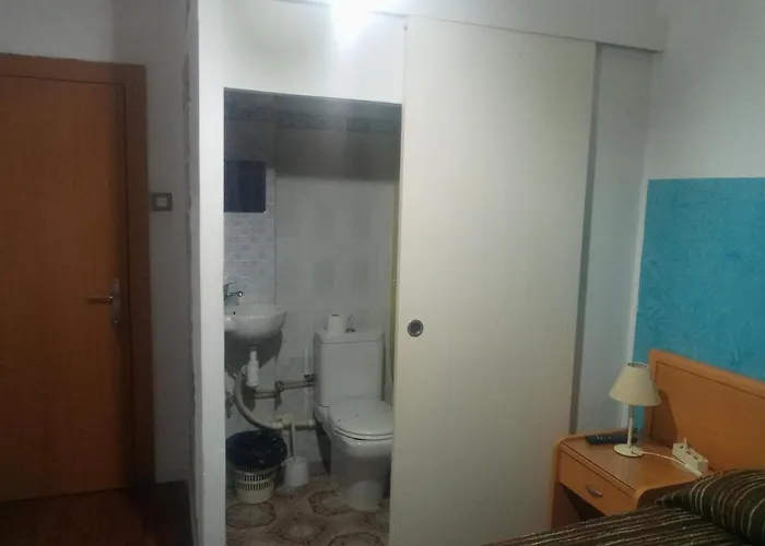 Iglesias בית הארחה סרגוסה