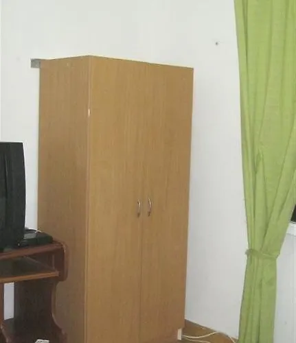 בית הארחה Iglesias סרגוסה